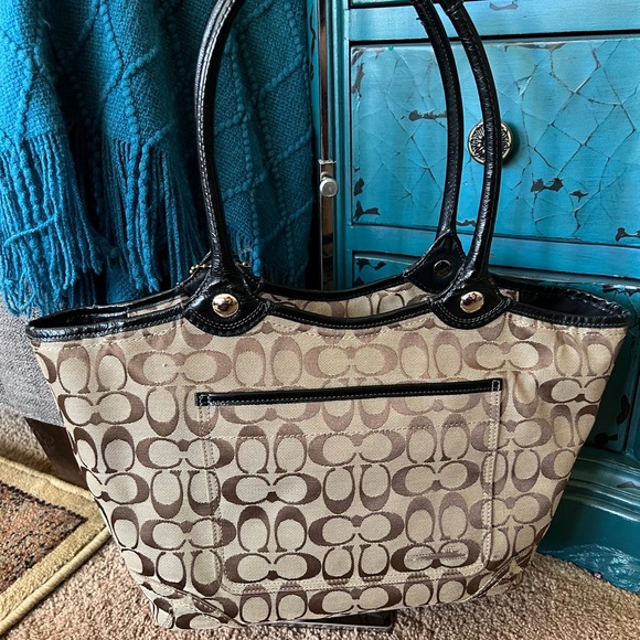 Coach Bleecker Tote SOLD - Picture 4 of 13